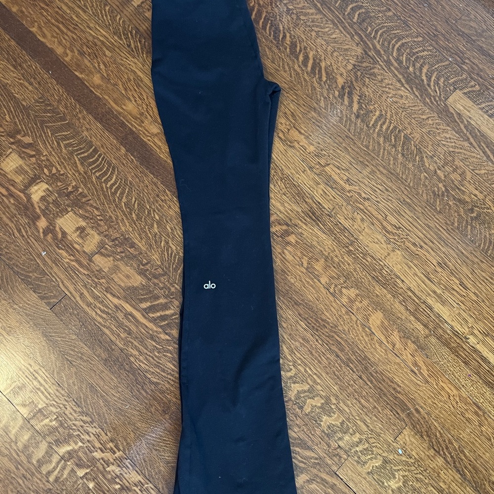 Alo Airbrush high waist flutter legging